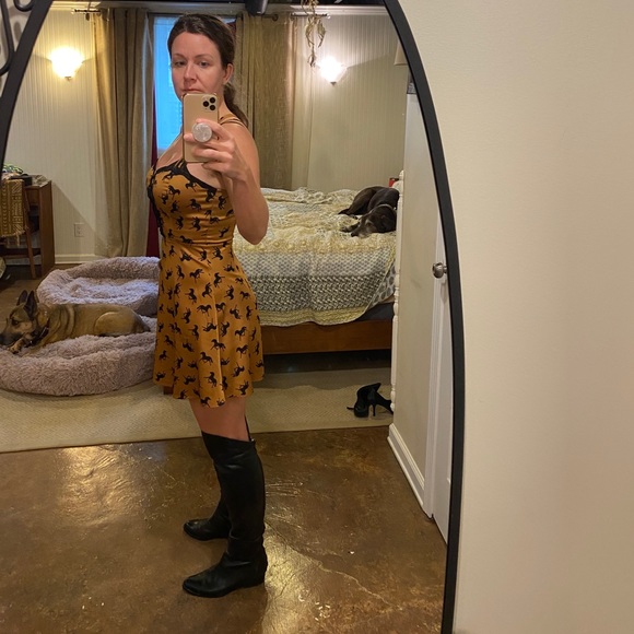 Adorable copper fit flare mini dress with horses - Picture 3 of 7